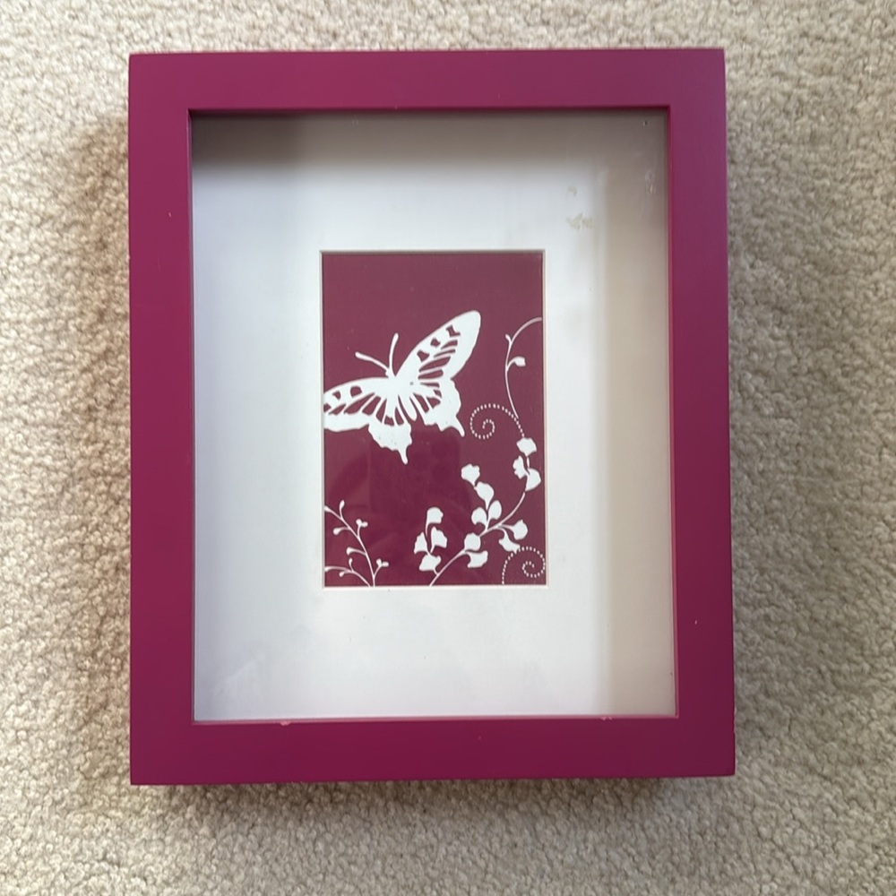 2 shadow boxes - Picture 2 of 11